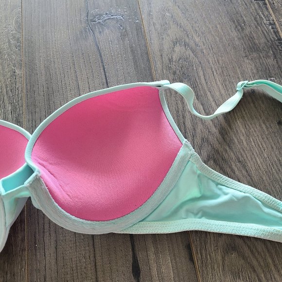 Victoria's Secret Wear Everywhere Push Up Multiway Bra - Picture 4 of 9